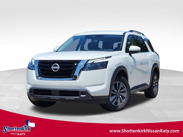 2025 Nissan Pathfinder SV's photo