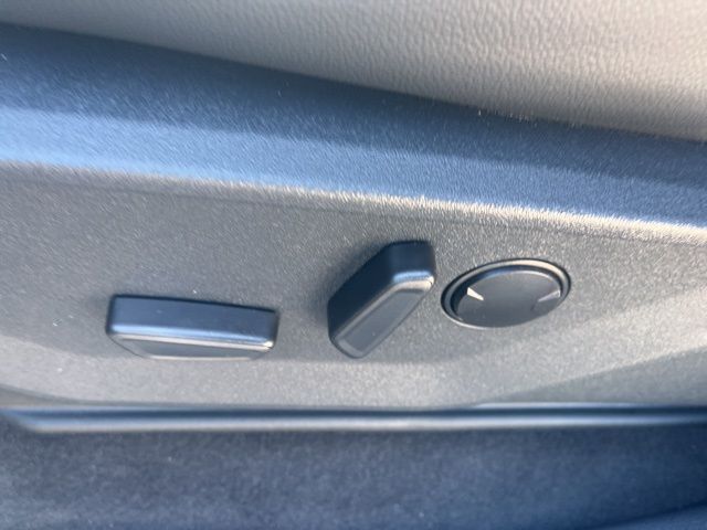 2025 Ford F-150 Lariat:168661