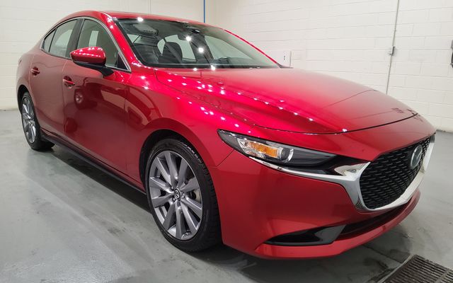 Pre-Owned 2024 Mazda Mazda3 2.5 S Preferred Package 4D Sedan in