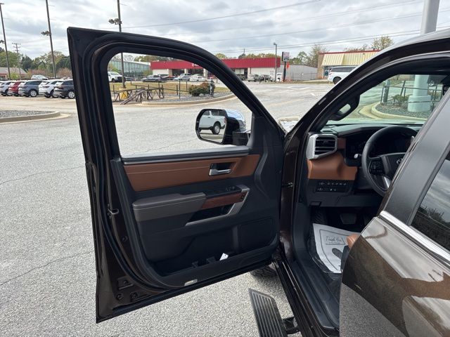 Used 2025  Toyota 1794 image 12