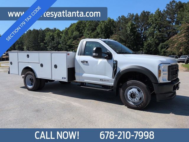 Oxford White 2026 Ford F-550 Super Duty Chassis Pickup Truck Automatic