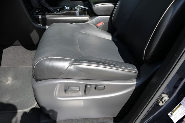 Used Car 2020 Infiniti Qx80  Luxe For Sale Under $30,000 In Austin, Texas