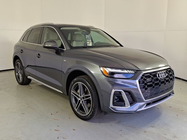 2024 Audi Q5 Prestige's photo