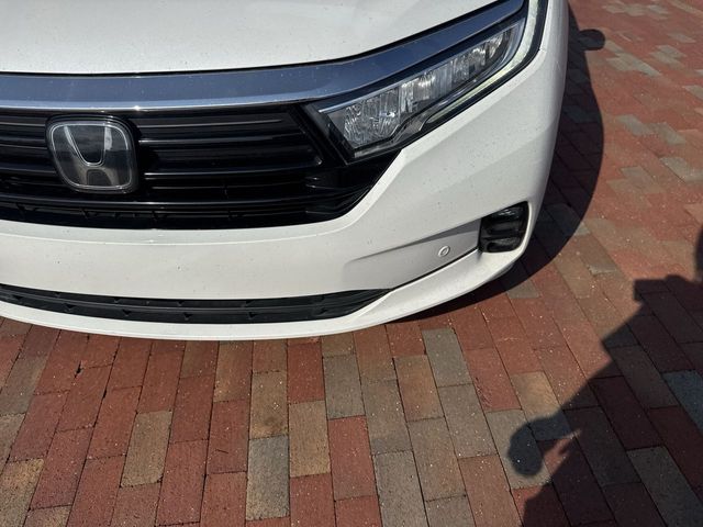 Used 2021 Honda Odyssey Van
