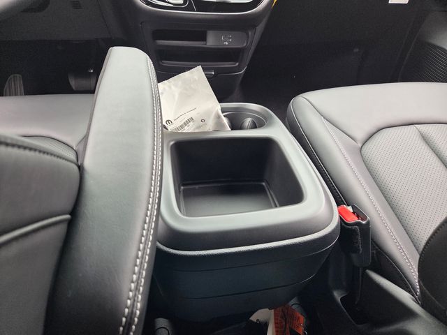 New 2026 White Chrysler LX image 7