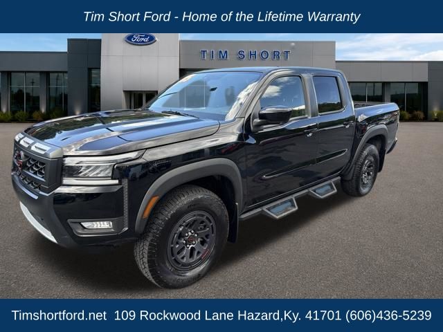 Super Black 2025 Nissan Frontier Pickup Truck Four-Wheel Drive 9-Speed Automatic Overdrive