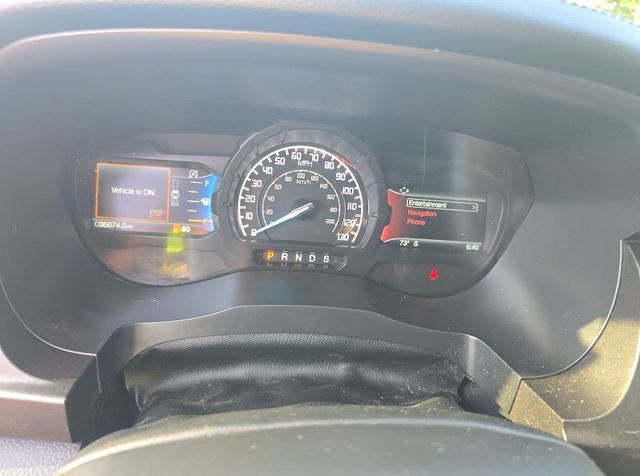 2022 Orange Metallic Ford Ranger Lariat 4X4 Truck
