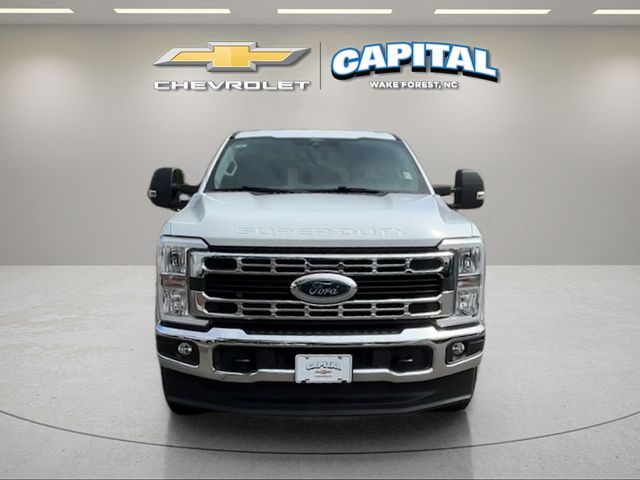 Used 2025 White Ford XLT image 8