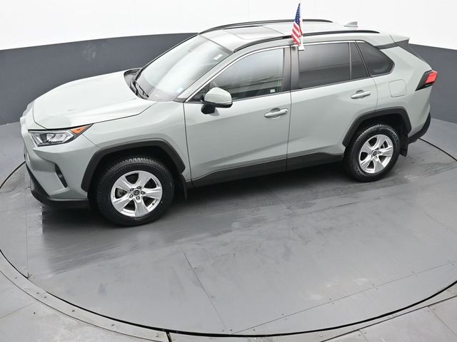 2021 Toyota RAV4 XLE 41