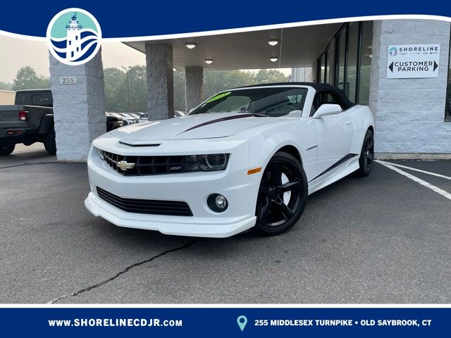 Summit White 2011 Chevrolet Camaro Convertible Rear-Wheel Drive 6-Speed Manual