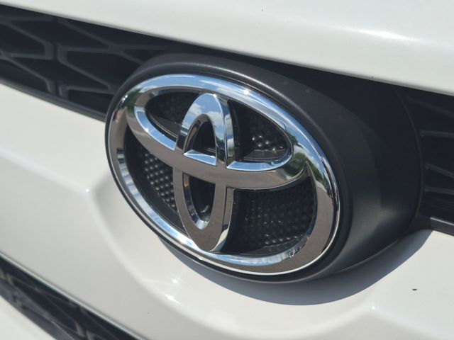 2014 Toyota 4Runner - Image 9