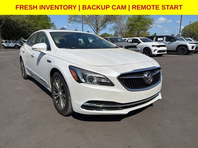 2017 Buick LaCrosse Essence FWD