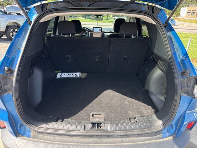 2021 Ford Escape Hybrid SE photo