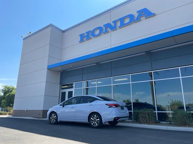 Used 2025 Pearl Nissan 1.6 SV image 15
