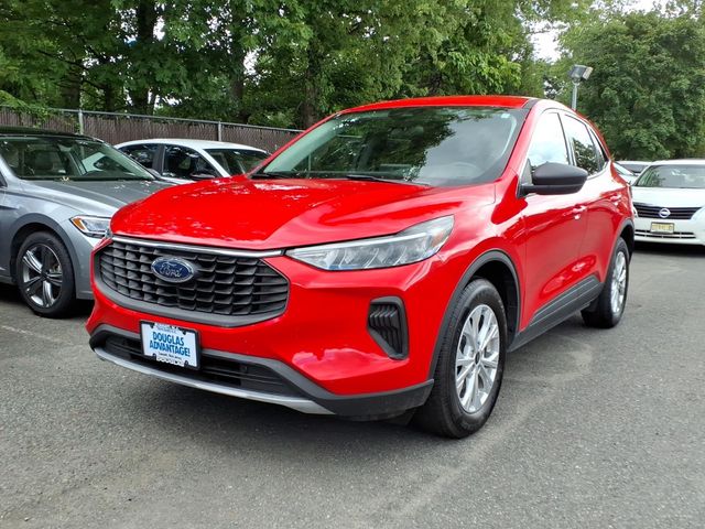 2024 Ford Escape - Image 2