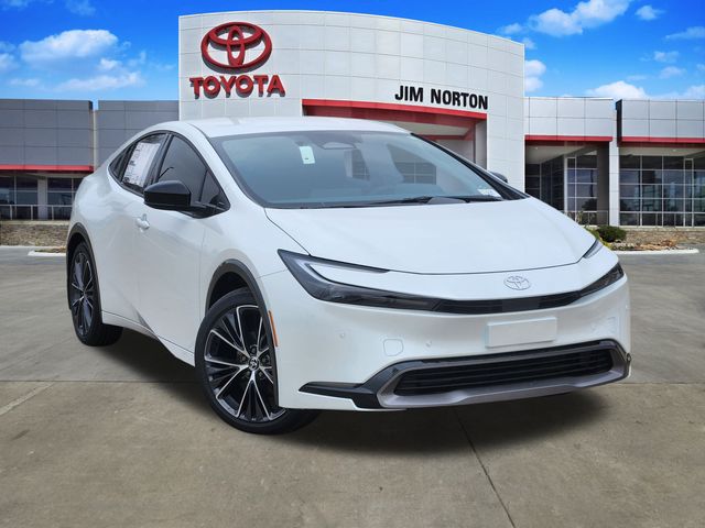 2026 Toyota Prius XLE's photo