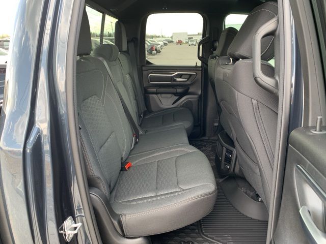 2025 RAM 1500 Big Horn/Lone Star photo