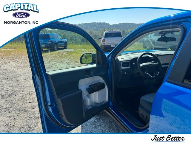 New 2026 Blue Ford XLT image 10