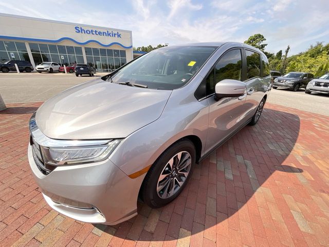 Used 2021 Honda Odyssey Van