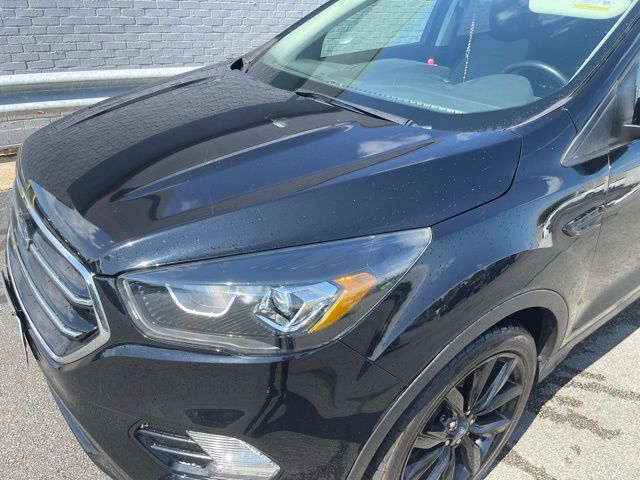 Black Metallic 2019 Ford Escape SUV / Crossover All-Wheel Drive 6-Speed Automatic