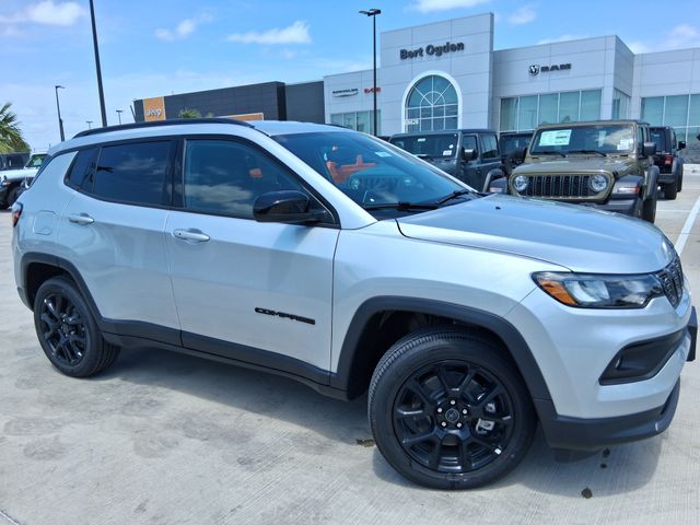 2026 Jeep Compass Altitude 4X4's photo