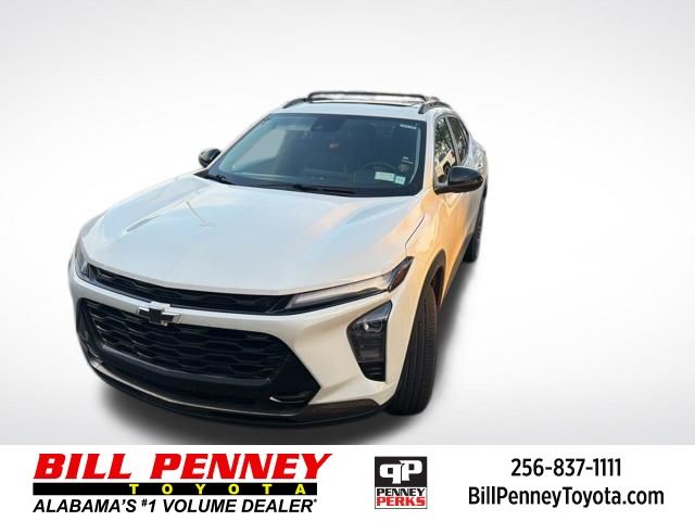 Summit White 2024 Chevrolet Trax Activ FWD SUV / Crossover Front-Wheel Drive 6-Speed Automatic