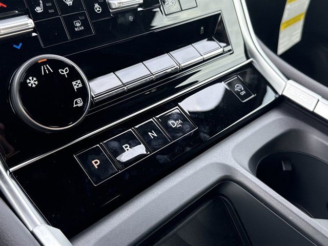 2026 Nissan Armada SL - Photo 15