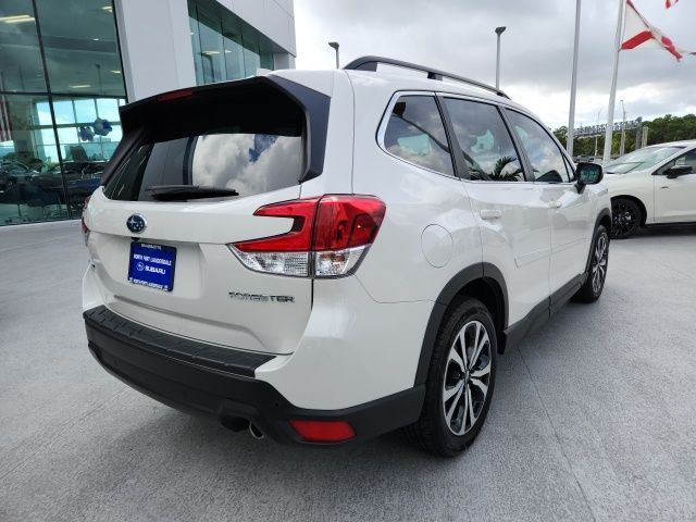 2021 Subaru Forester Limited 10