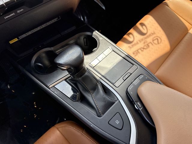 2022 Lexus UX - $24,498