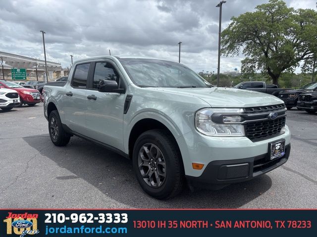 Cactus Gray 2024 Ford Maverick XLT SuperCrew FWD Pickup Truck Front-Wheel Drive Continuously Variable Transmission