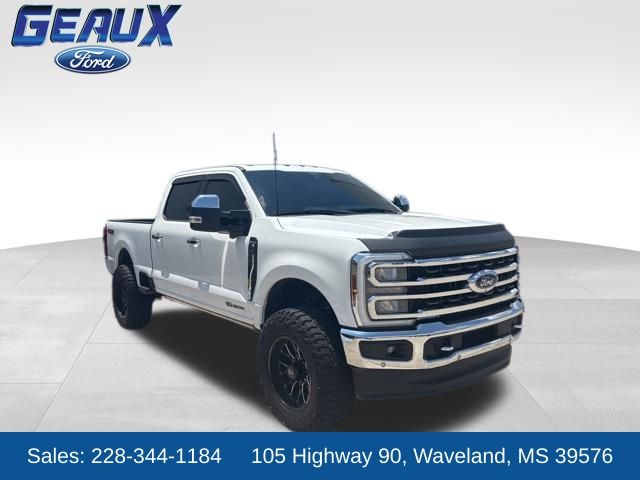 Star White Metallic Tri-Coat 2024 Ford F-250 Super Duty King Ranch Crew Cab 4WD Pickup Truck Four-Wheel Drive Automatic
