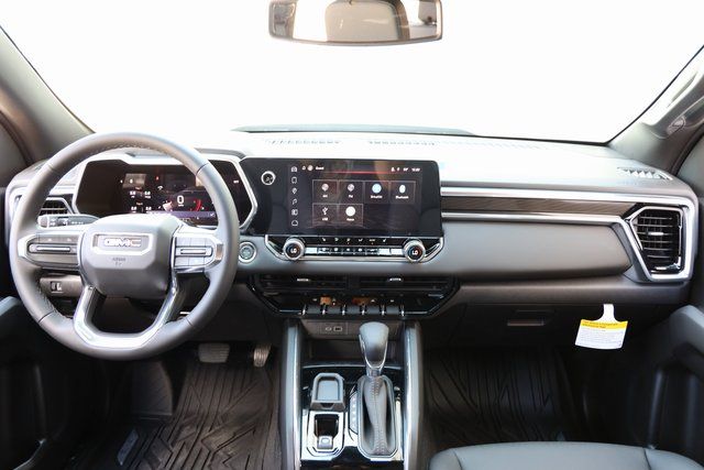 2026 GMC Canyon Elevation - 10
