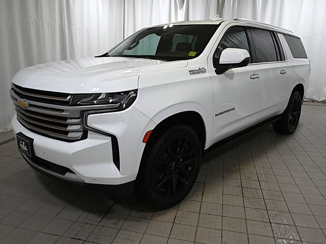 Used 2023 White Chevrolet High Country image 18