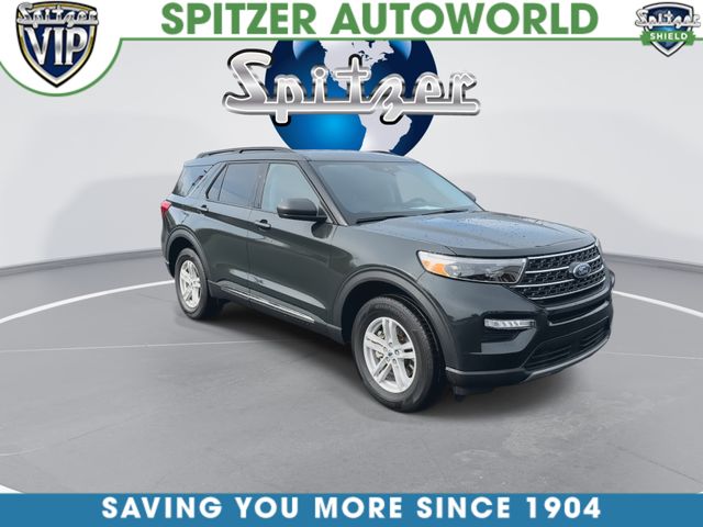 Certified Used 2024 Green Ford XLT image 2