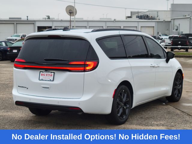 2026 Chrysler Pacifica Select - 3