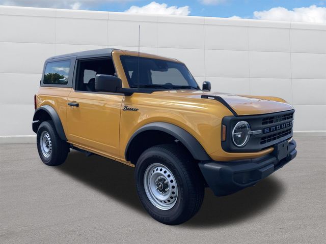 2022 Ford Bronco Base 9