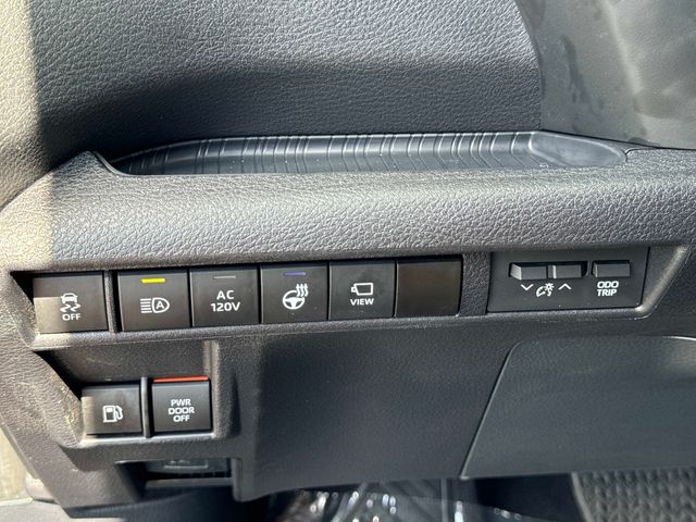 Used 2025 Black Toyota Platinum image 29