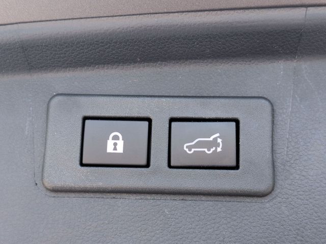 Used 2023 Brown Subaru Premium image 32