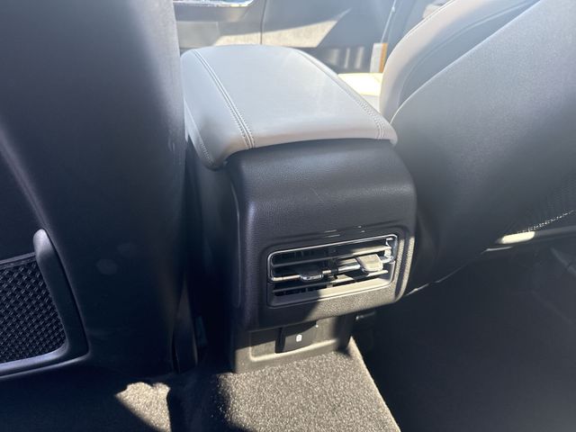 Certified Used 2025 White Lincoln Premiere image 24