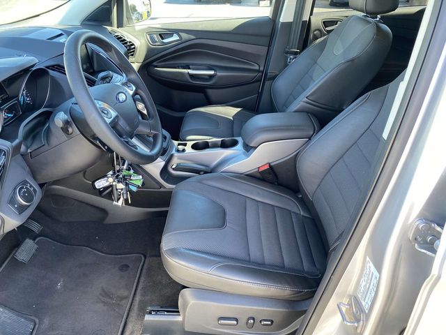 2015 Ford Escape SE 17