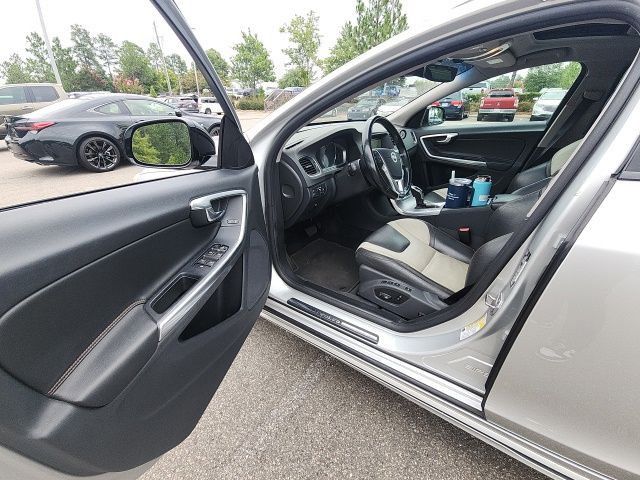 Used 2017 Volvo V60 Cross Country Wagon