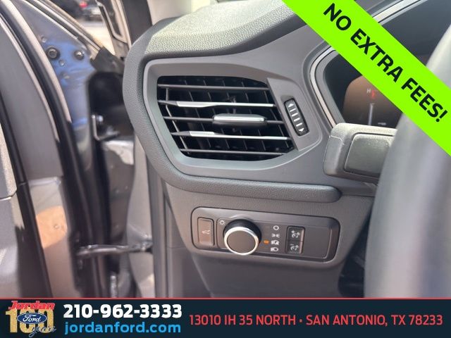 Used Car 2023 Ford Escape  Active For Sale Under $25,000 In San Antonio, Texas