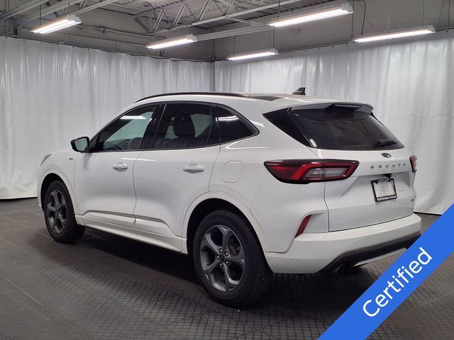 2023 Ford Escape - Image 2