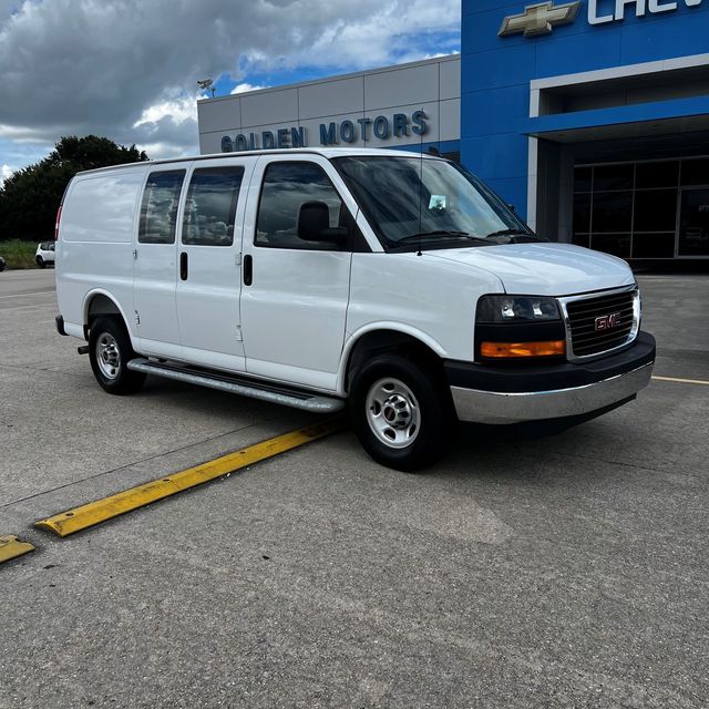 2025 GMC Savana Cargo 2500 RWD