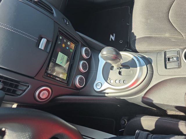 Used 2020 White Nissan Base image 23