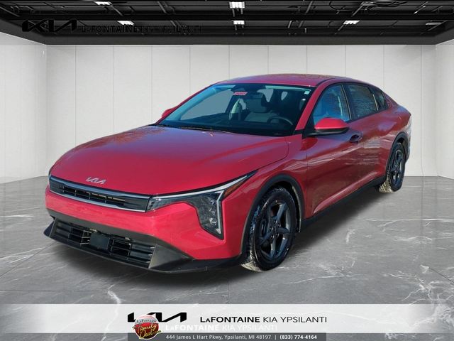 2025 Kia K4 LXS