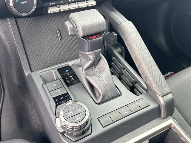 2025 Toyota Tacoma TRD Off Road - Photo 24