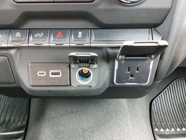 Used Car 2024 Chevrolet Silverado 1500  Custom For Sale Under $35,000 In San Antonio, Texas