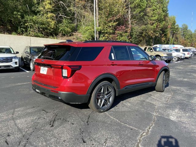 2025 Ford Explorer ST-Line 3