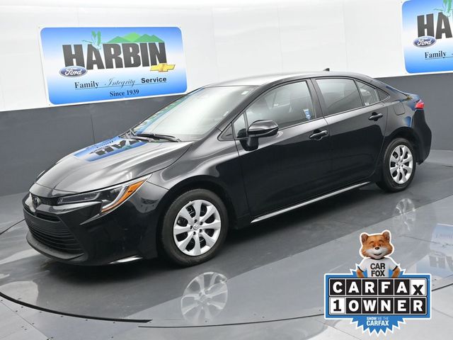 2025 Toyota Corolla LE FWD